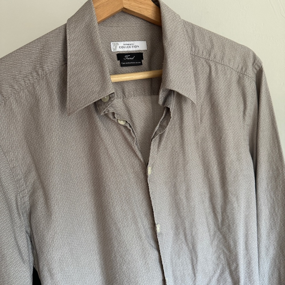 Versace button down - Picture 10 of 10